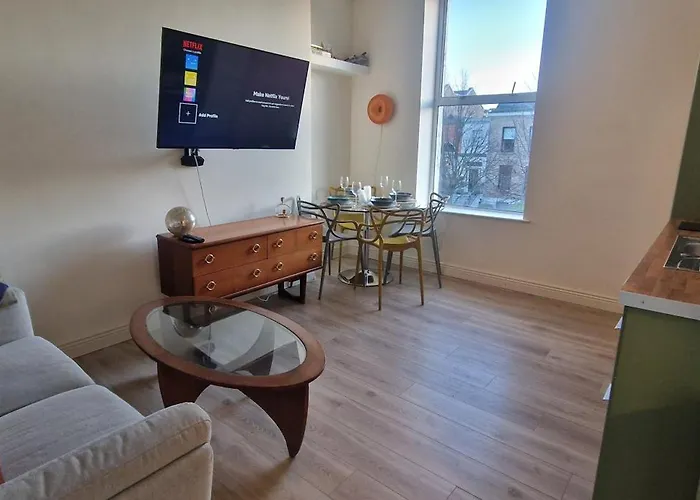 Cosy 1Bd In Refurbed Victorian House Heart Of D6